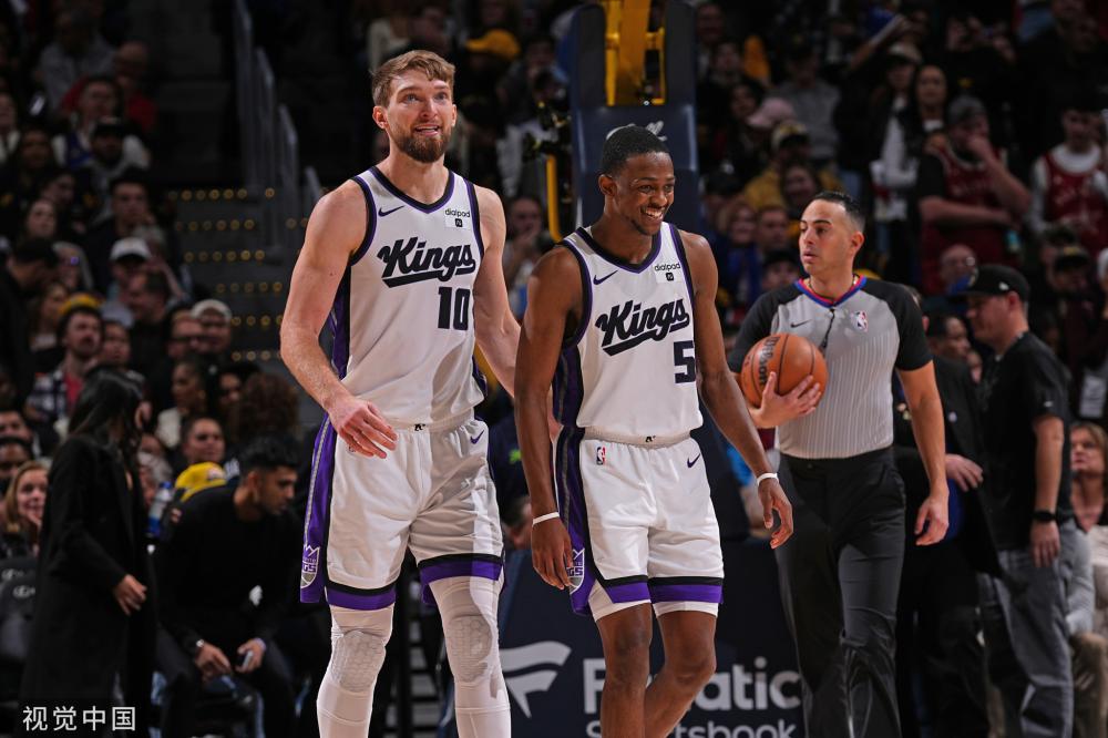 国足在面对 国足在面对